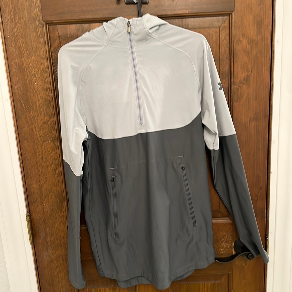 Under Armour 1/2 zip hoodie
